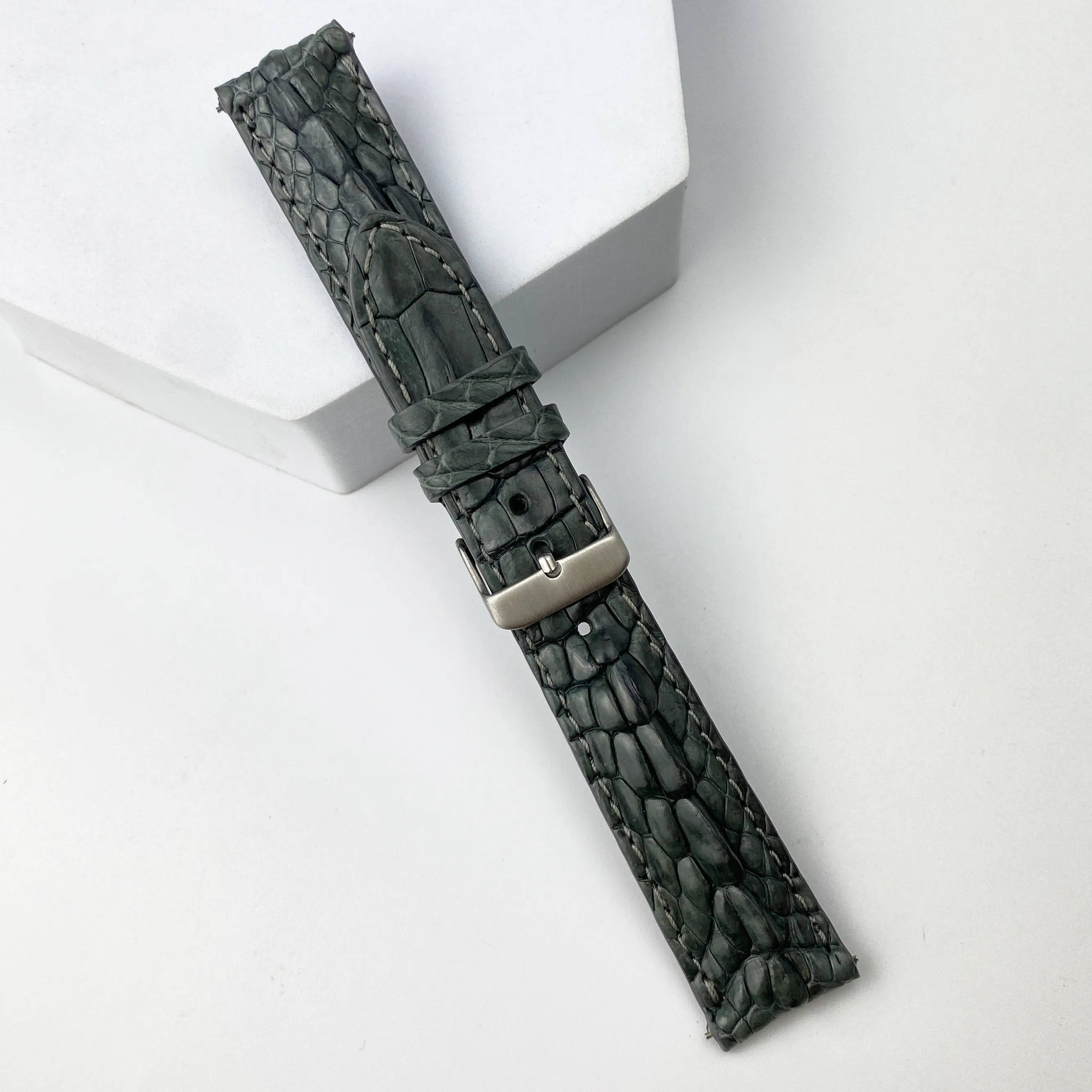 Gray Handcrafted Hornback Alligator Leather Watch Band DH-83