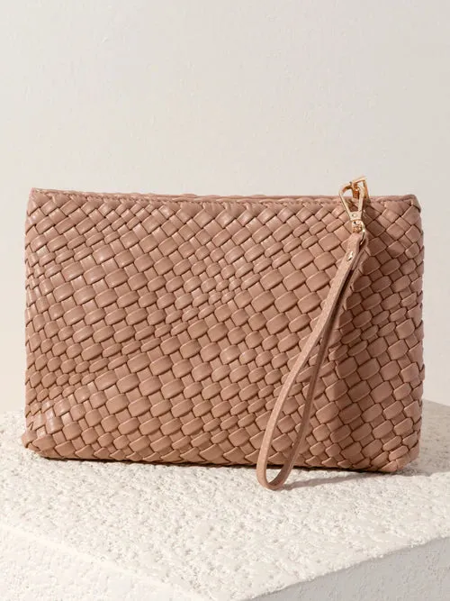 SHI Blythe Woven Zip Wristlet in Almond